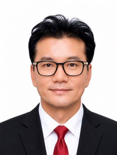 Prof. Chung-Ho SU
